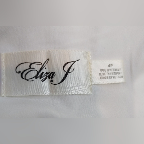 ELIZA J Navy Blue / White Embroidered Lace Formal Sleeveless Lined Dress Size 4P - Picture 5 of 14